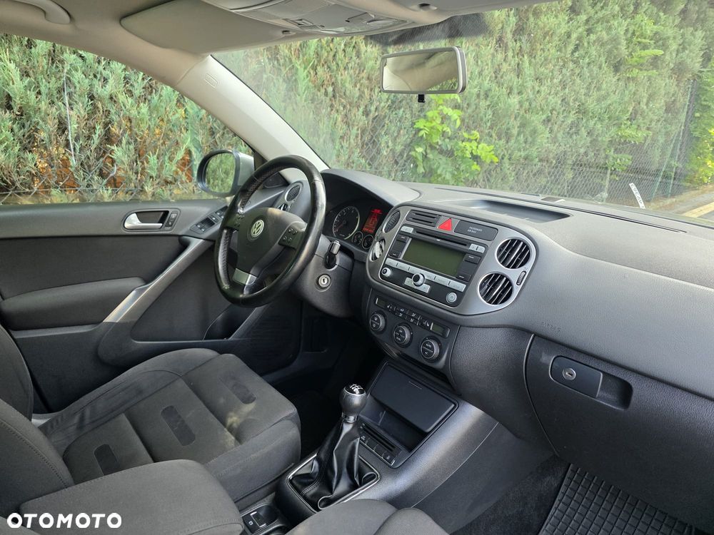 Volkswagen Tiguan 2.0 TDI 4Mot Trend&Fun - 25