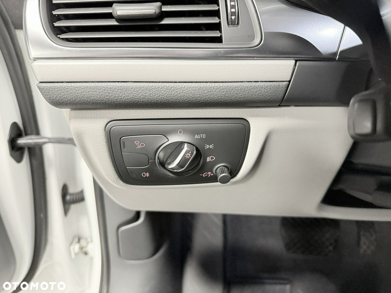 Audi A6 2.0 TDI Quattro S tronic - 38