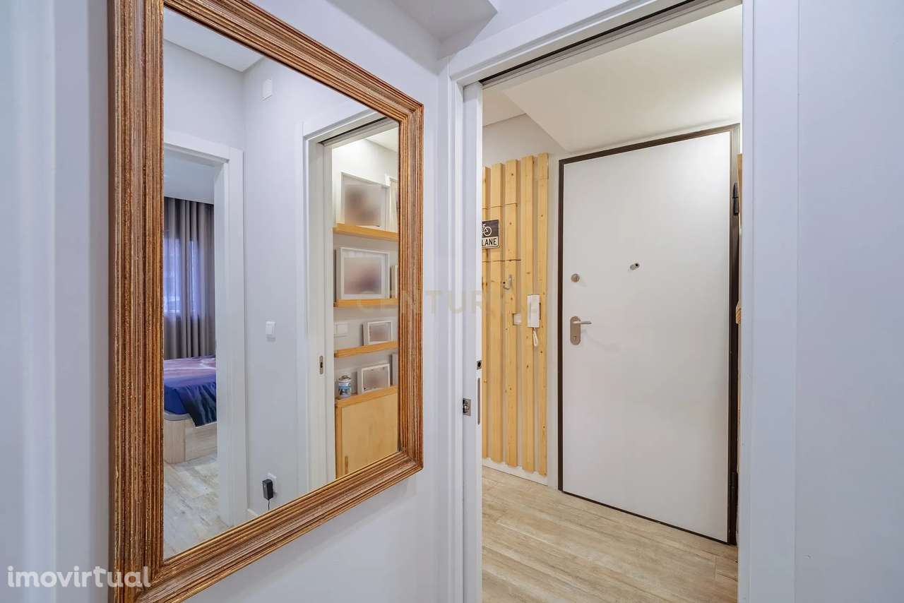 Apartamento T3 remodelado e mobilado para arrendamento no Feijó - Grande imagem: 2/36