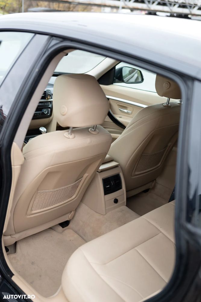 BMW Seria 3 318d GT Sport Line - 14