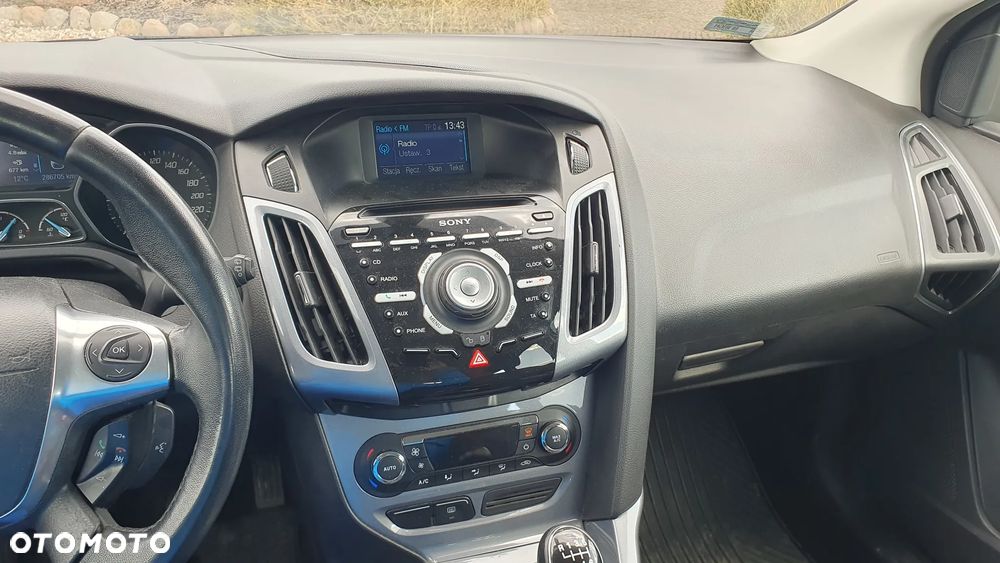 Ford Focus SW 2.0 TDCi Titanium - 17