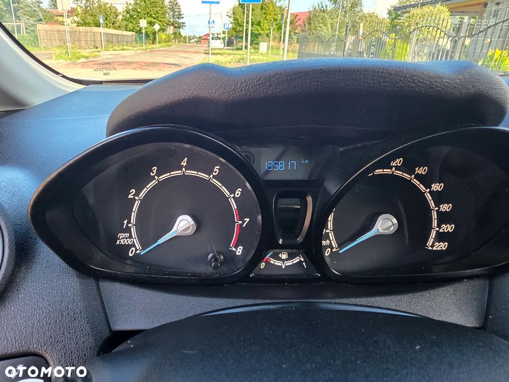 Ford Fiesta 1.25 Trend Edition - 18