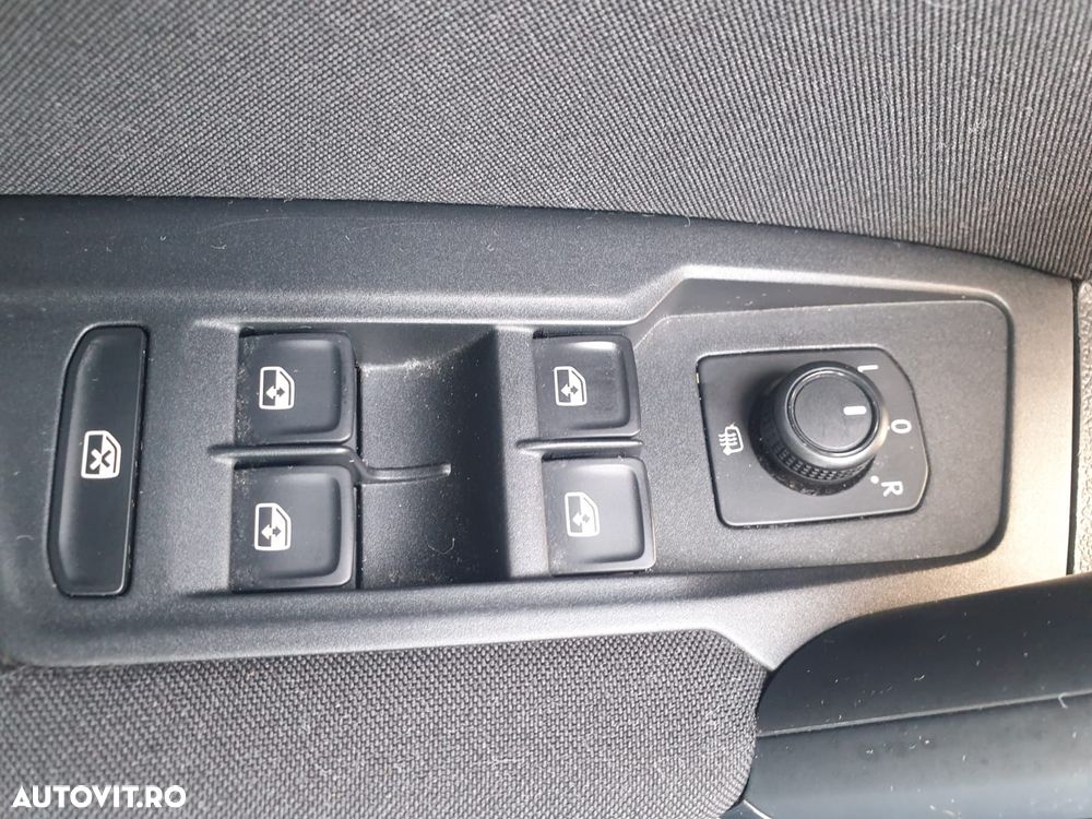 Volkswagen Tiguan 2.0 TDI SCR DSG 4Motion Life - 38