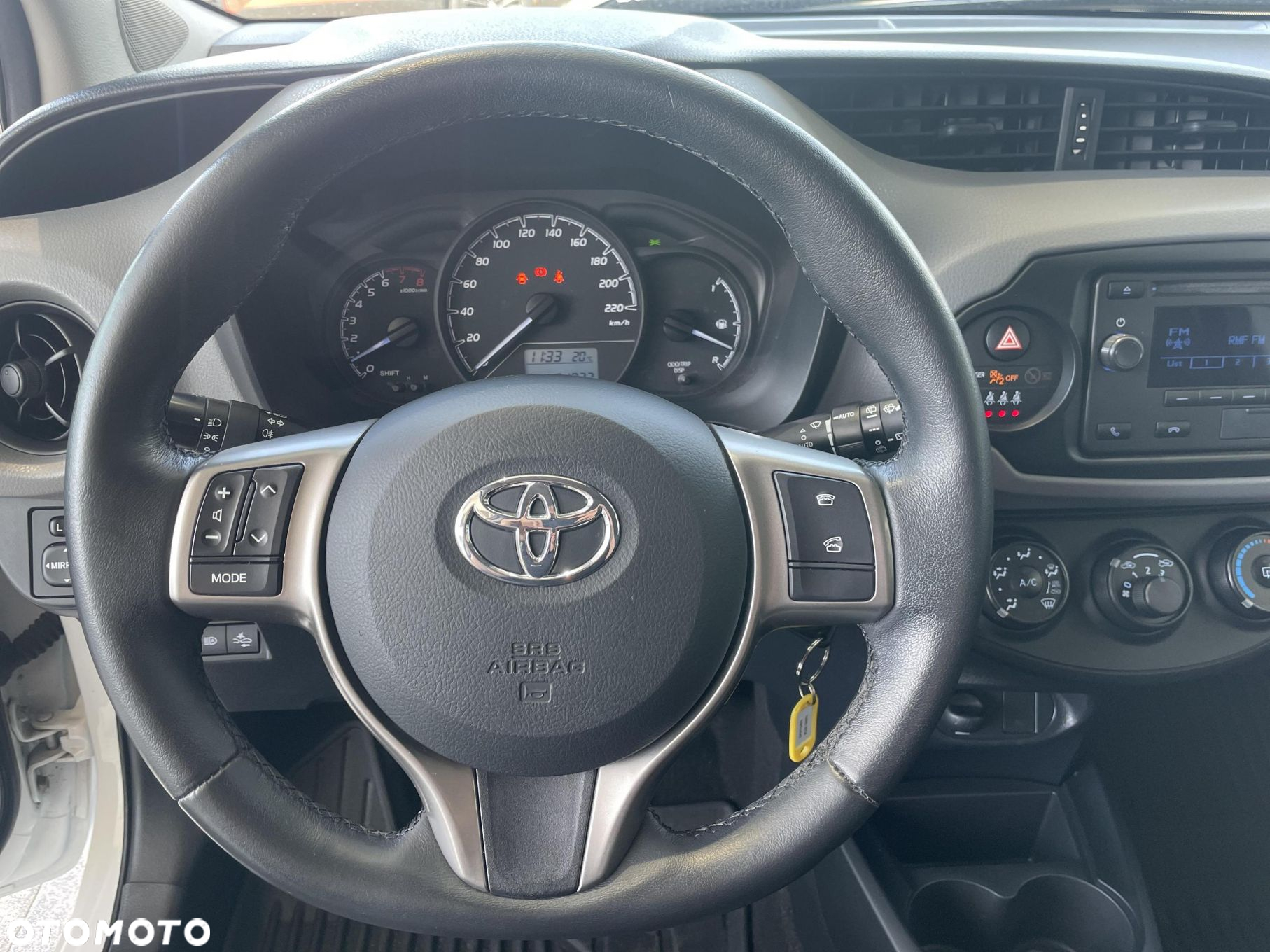 Toyota Yaris - 16