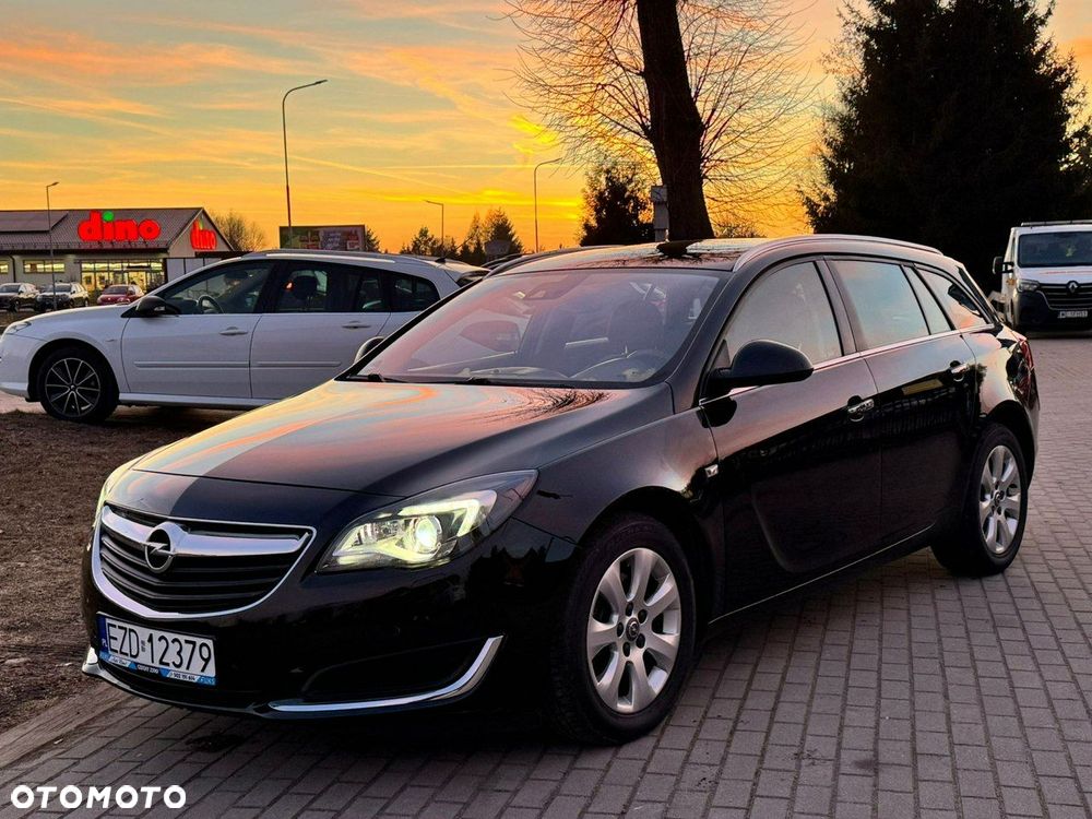 Opel Insignia - 1