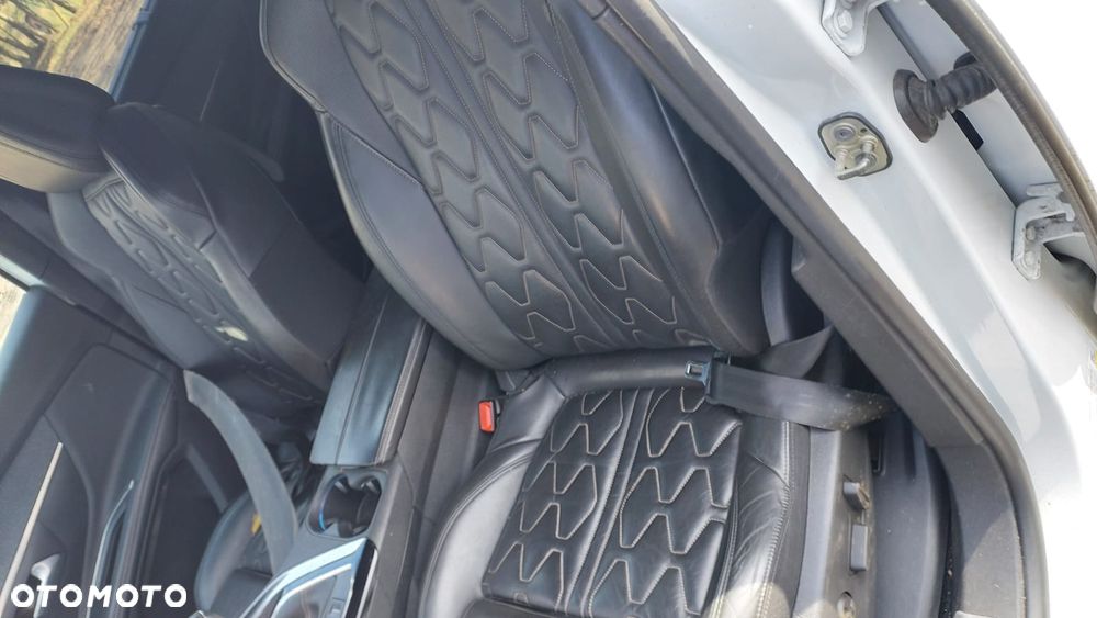 Peugeot 5008 HDI 150 Allure - 16