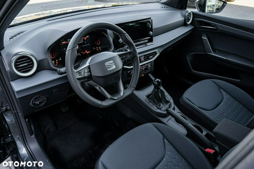 Seat Arona - 13
