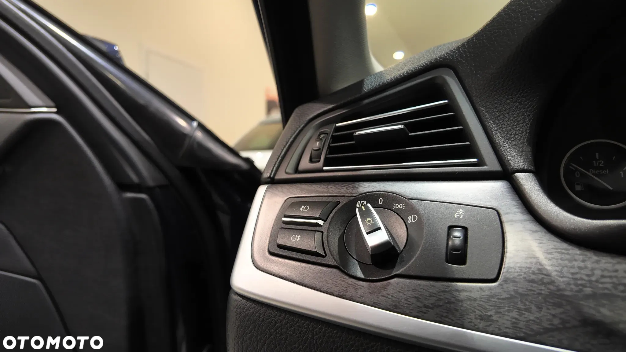 BMW Seria 5 520d - 35