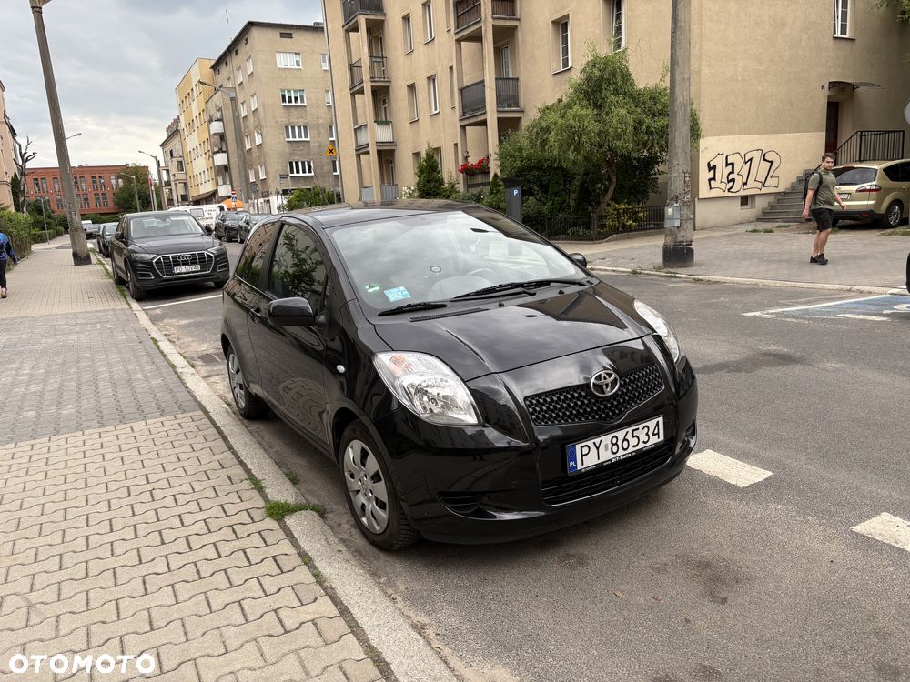 Toyota Yaris 1.0 Luna A/C - 1