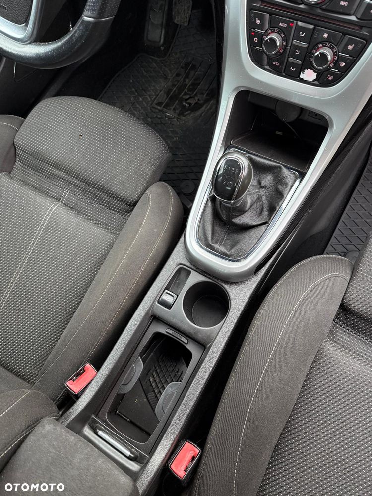 Opel Astra 1.4 Turbo Cosmo - 8