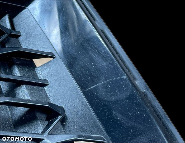 BMW 5 G30 G31 LIFT M-PAKIET KRATKA ZDERZAKA PRAWA PRZÓD 8098666 8098670 - 3