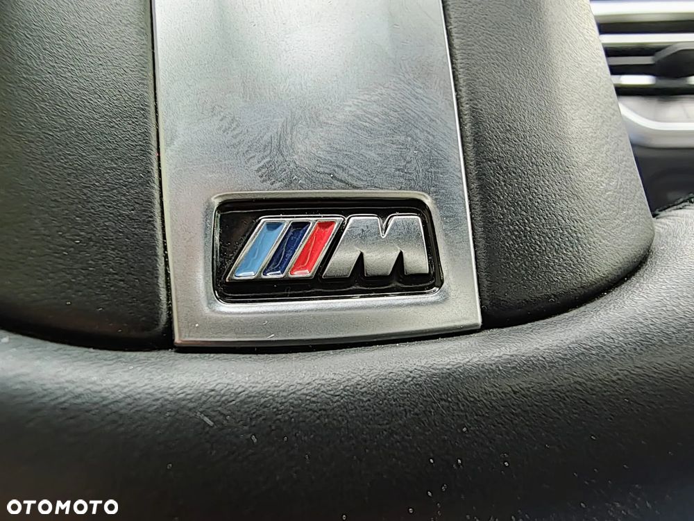 BMW Seria 3 M340i xDrive - 12