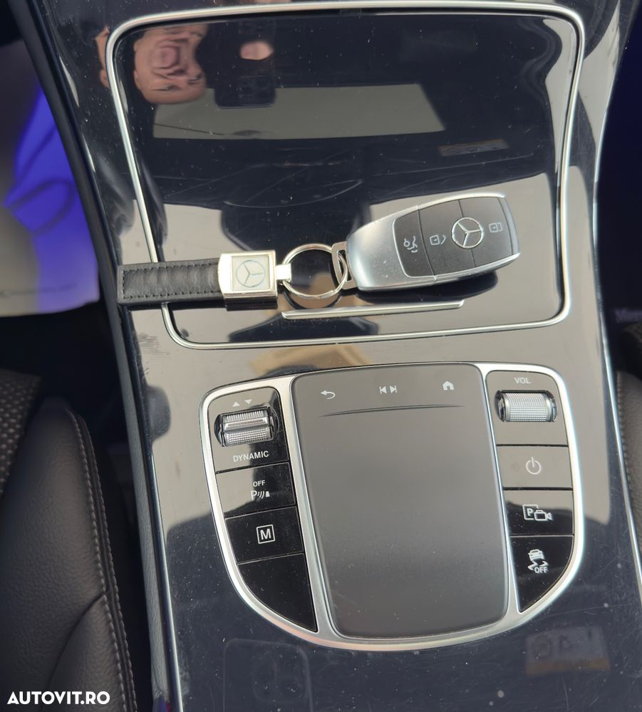 Mercedes-Benz GLC Coupe 300 de 4Matic 9G-TRONIC AMG Line - 8