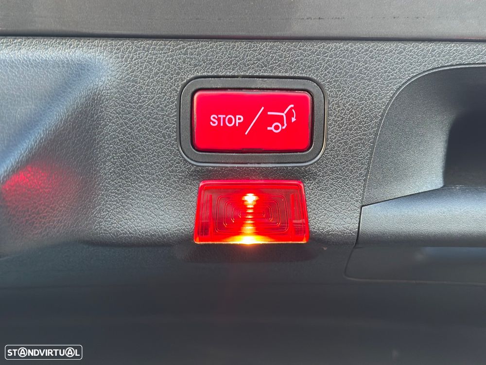 Mercedes-Benz CLA 180 - 36