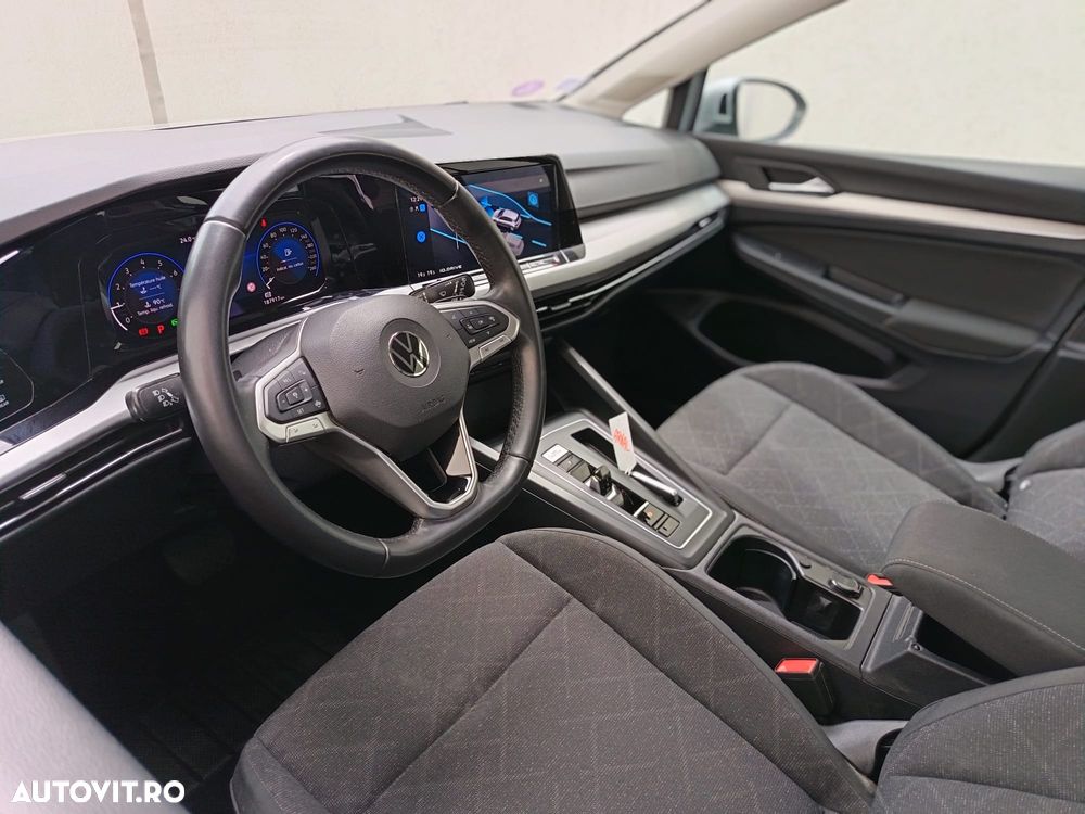 Volkswagen Golf 1.5 eTSI OPF DSG Life - 10