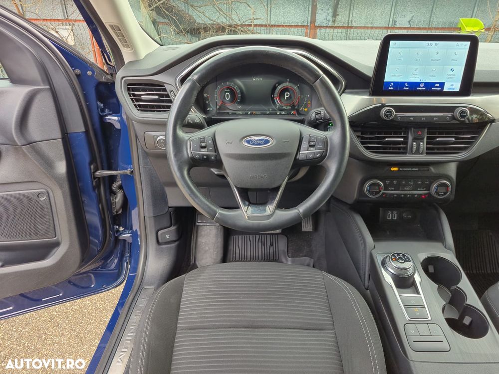 Ford Kuga 1.5 EcoBlue A8 FWD Titanium - 12