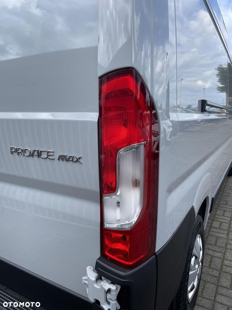 Toyota PROACE - 25