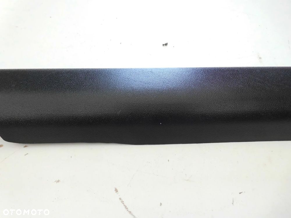 LISTWA OSŁONA PROGU HYUNDAI I20 LIFT 5 DRZWI LEWA PRZEDNIA - 3