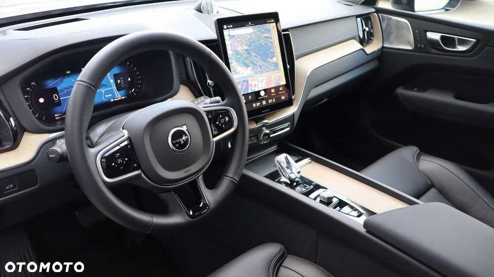Volvo XC 60 B5 B AWD Ultra Dark - 14