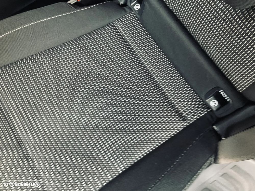 Mercedes-Benz V 220 d Longo - 10