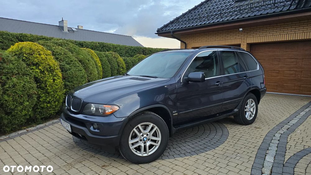 BMW X5 3.0si xDrive - 11
