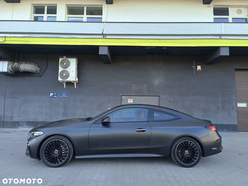 Mercedes-Benz CLE 300 4Matic Coupe 9G-TRONIC - 2