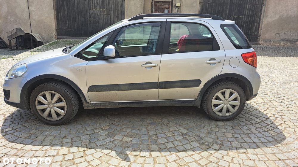 Suzuki SX4 - 3