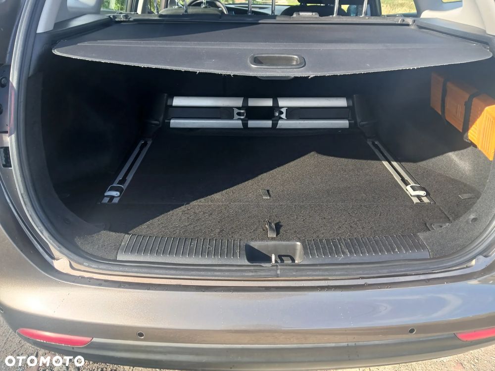 Kia Ceed 1.6 GDI Edition 7 - 14