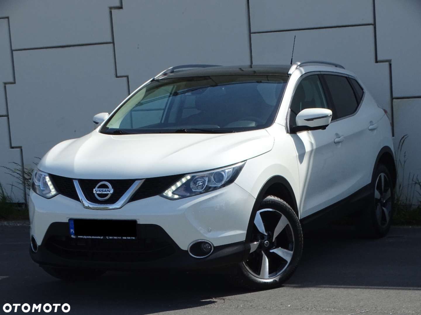 Nissan Qashqai - 1