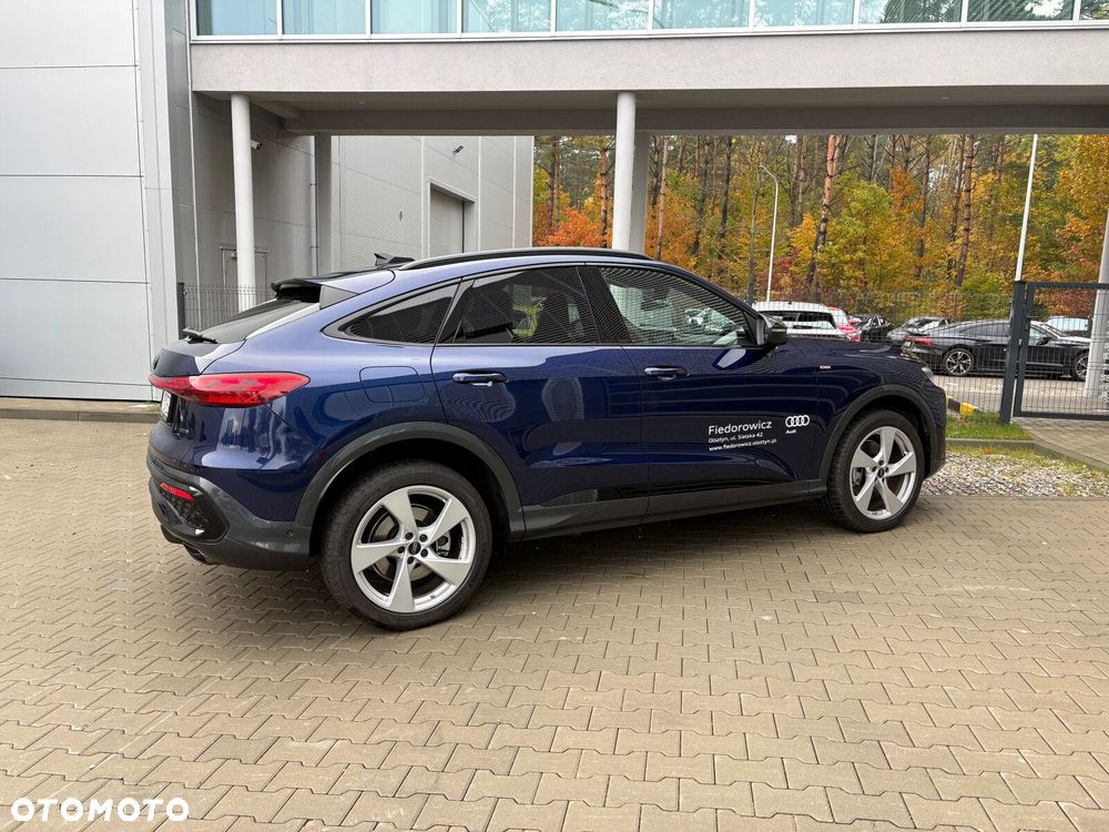 Audi Q5 Sportback - 5