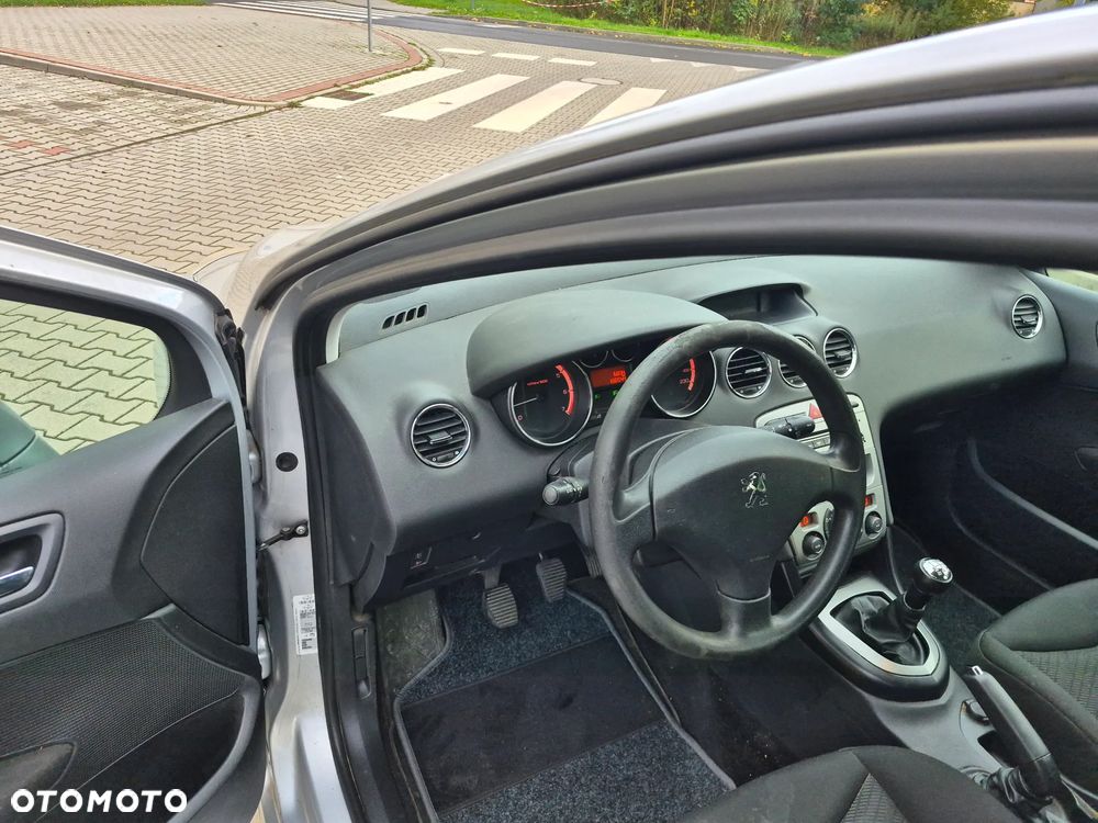 Peugeot 308 1.4 Trendy - 19