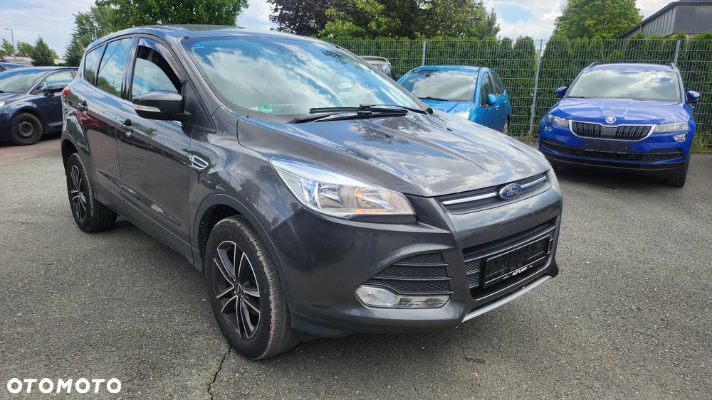Ford Kuga - 32