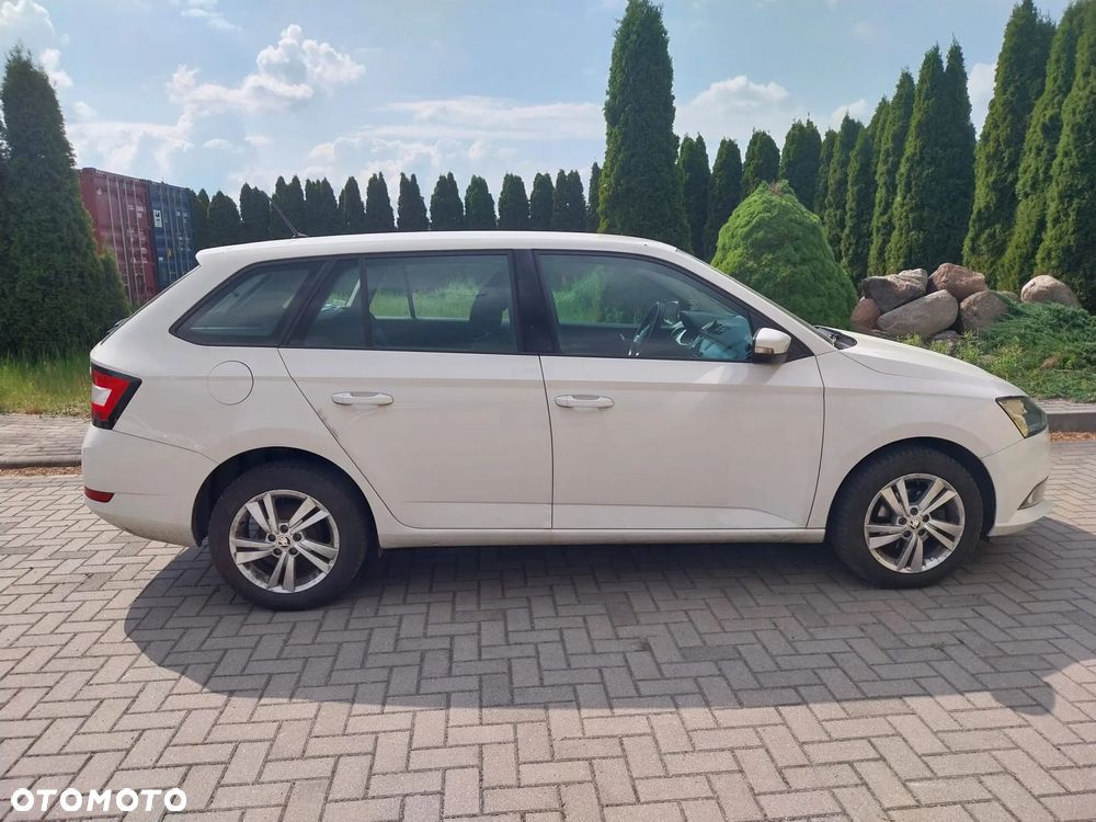 Skoda Fabia 1.0 Ambition - 3