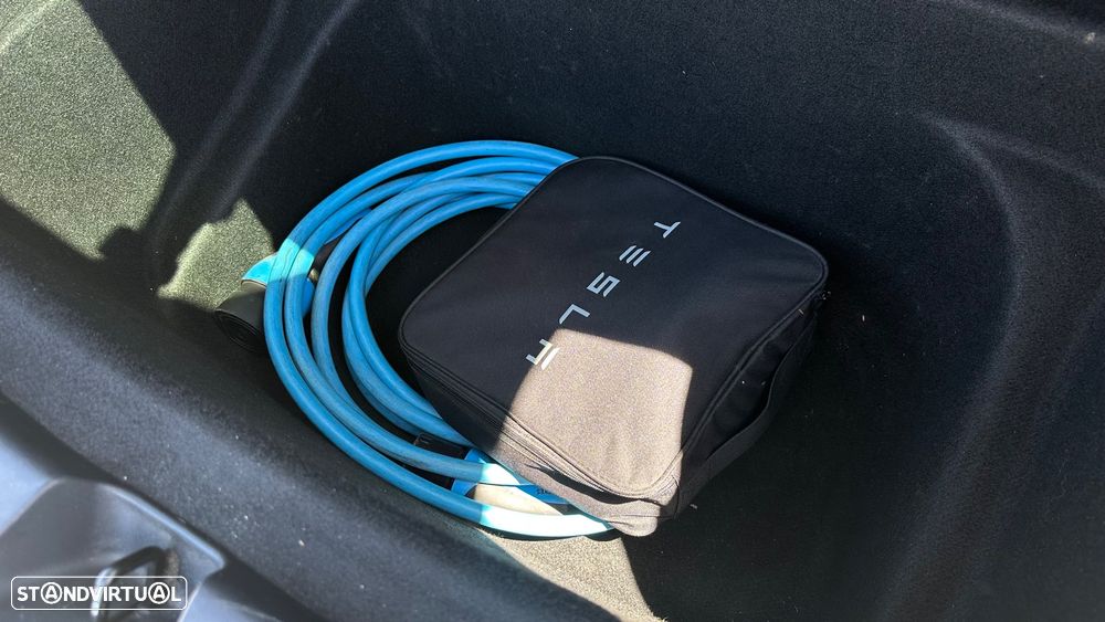 Tesla Model Y Long Range Tração Integral - 15