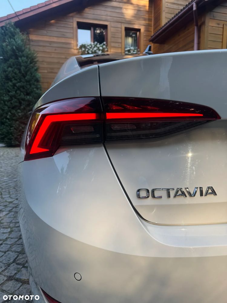 Skoda Octavia 1.5 TSI ACT Ambition - 9