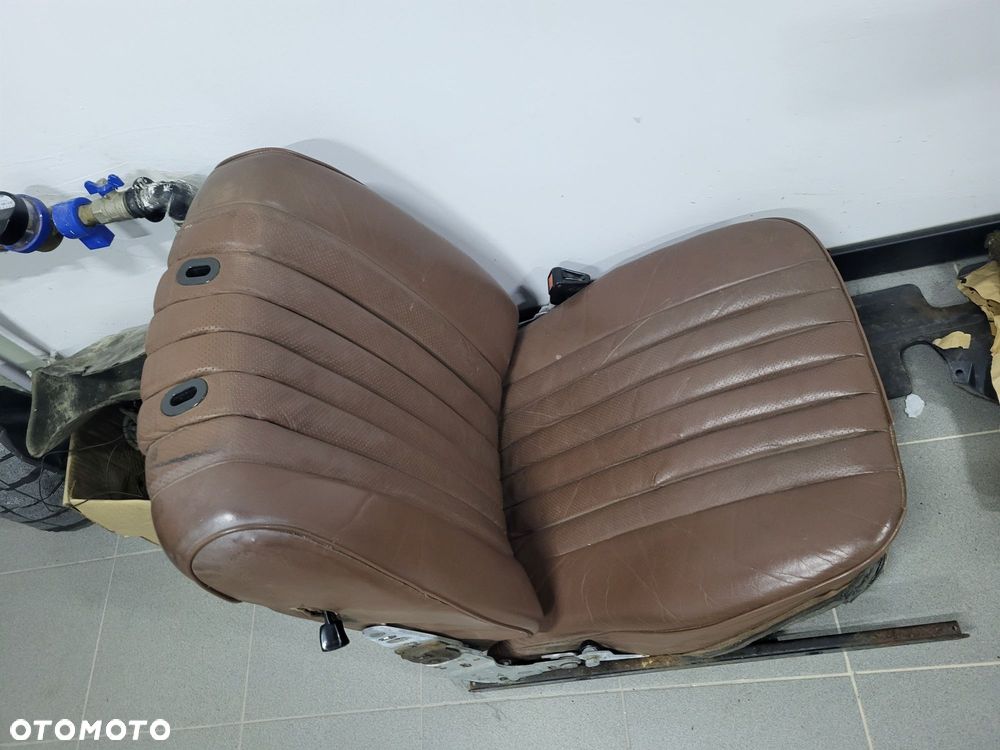 Mercedes-Benz SL - 22