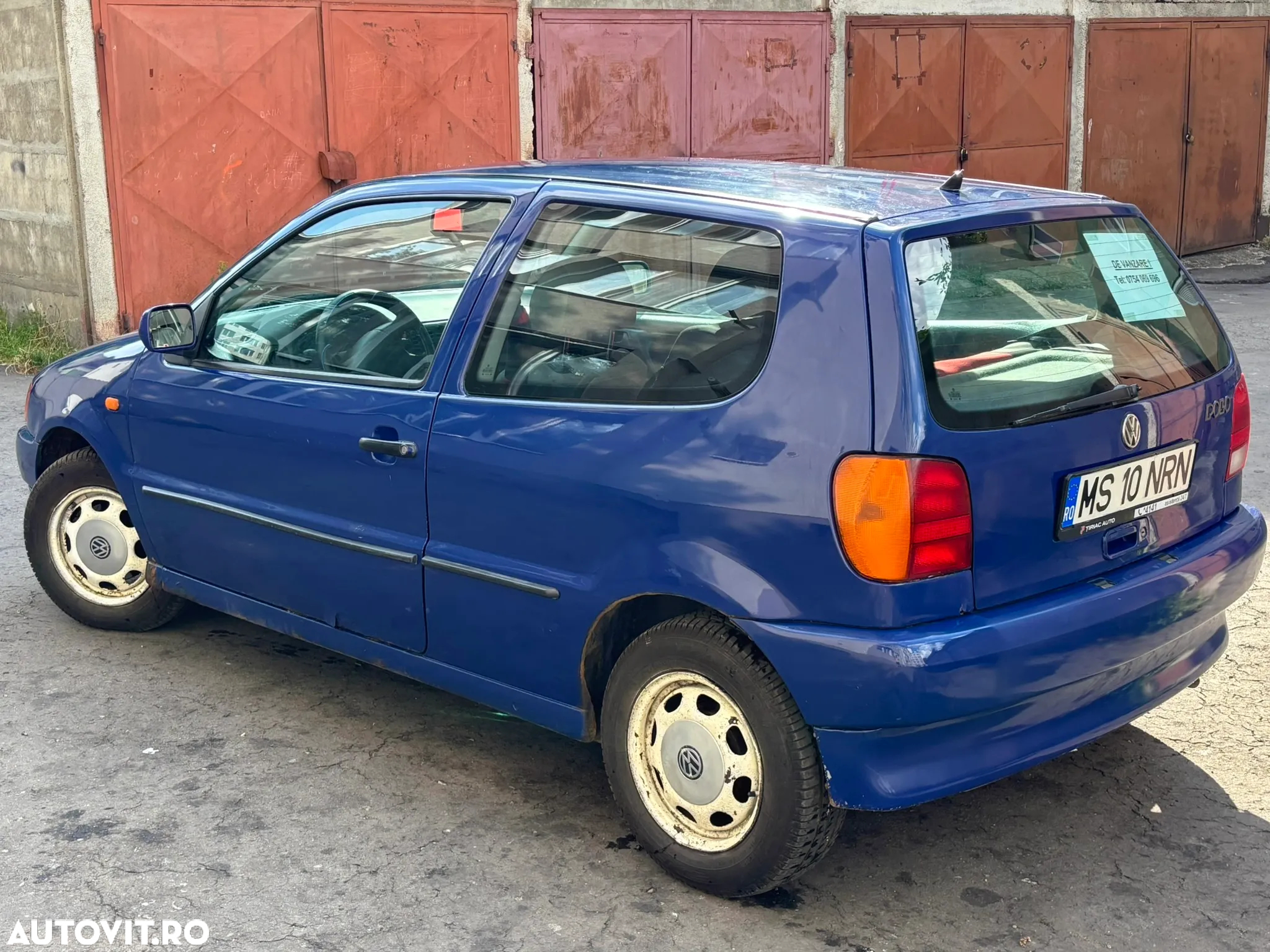 Volkswagen Polo - 8