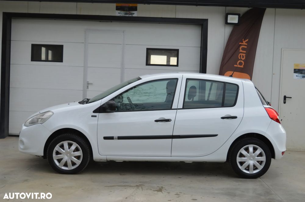 Renault Clio III 1.5 dCi Yahoo - 11