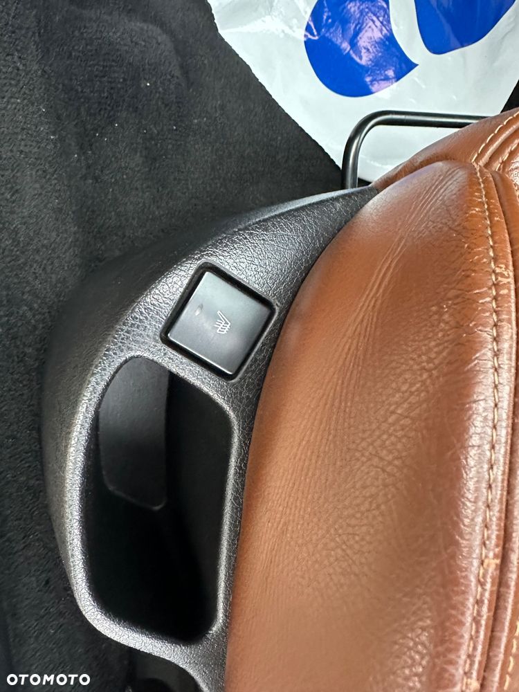 Peugeot 307 CC 2.0 Intense - 19