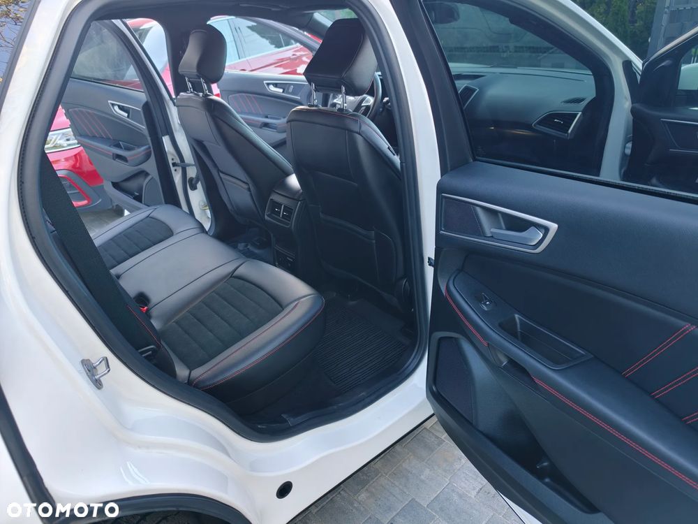 Ford Edge 2.0 EcoBlue Bi-Turbo 4x4 ST-LINE - 26