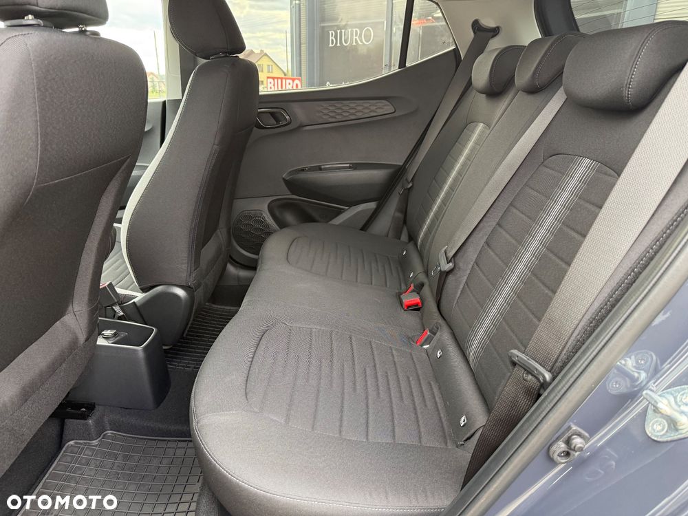 Hyundai i10 1.0 Fifa World Cup Edition - 31