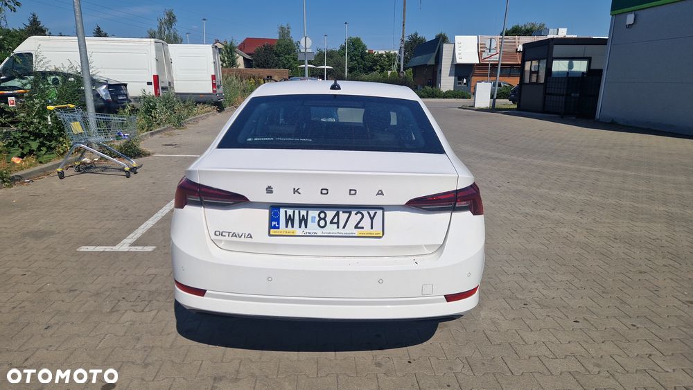 Skoda Octavia 2.0 TDI Ambition - 4