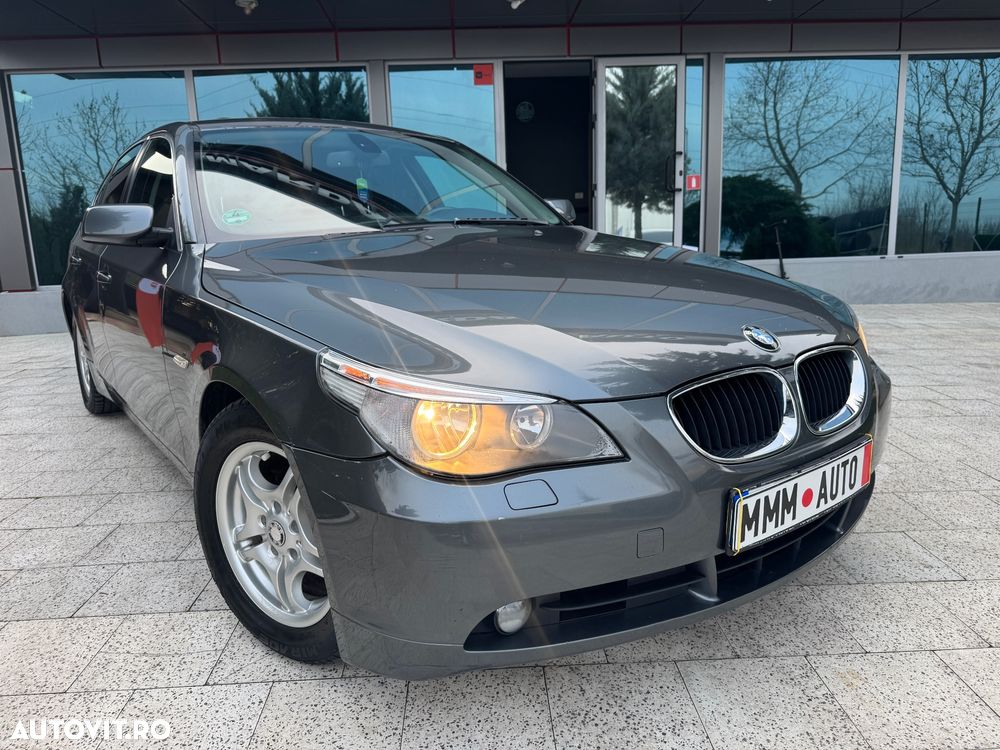 BMW Seria 5 525d Touring Aut. - 3