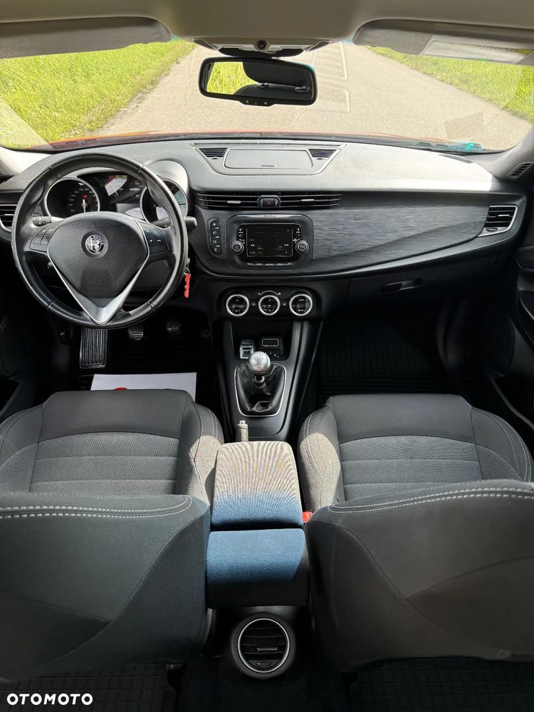 Alfa Romeo Giulietta 2.0 JTDM Exclusive EU6 - 34