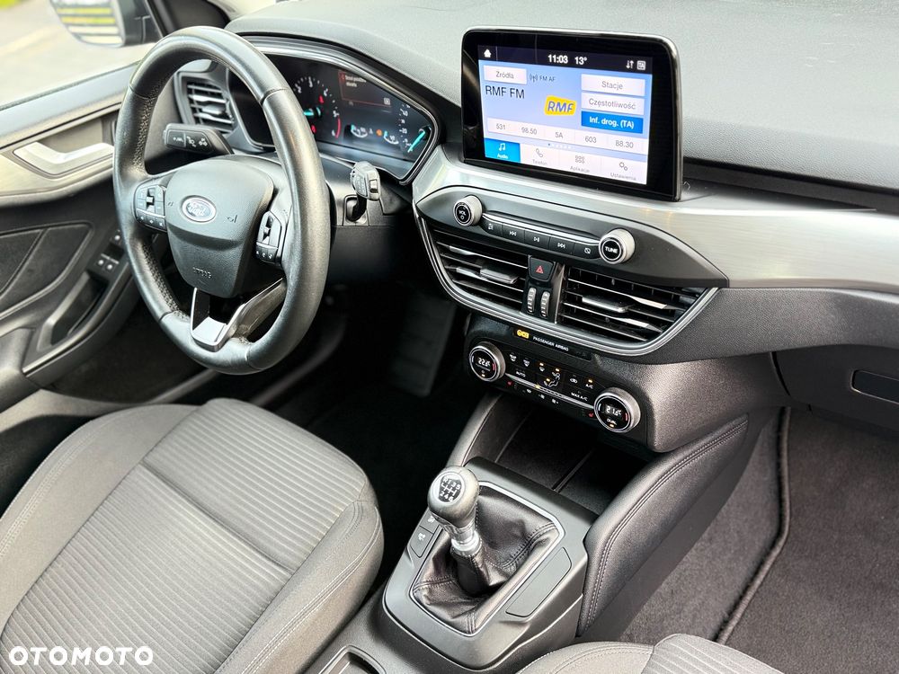Ford Focus 1.5 EcoBlue STart-Stopp-System TITANIUM - 19