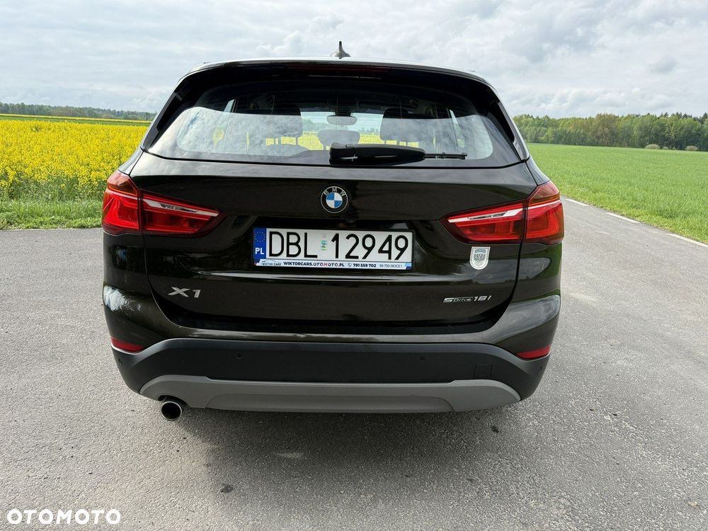 BMW X1 sDrive18i Advantage - 17