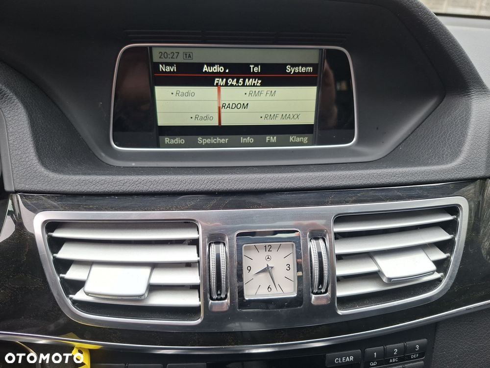 Mercedes-Benz Klasa E 500 7G-TRONIC Elegance - 24