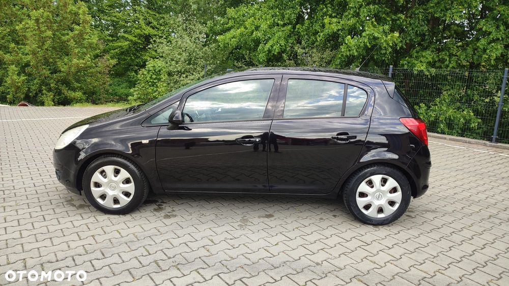 Opel Corsa 1.2 16V - 4