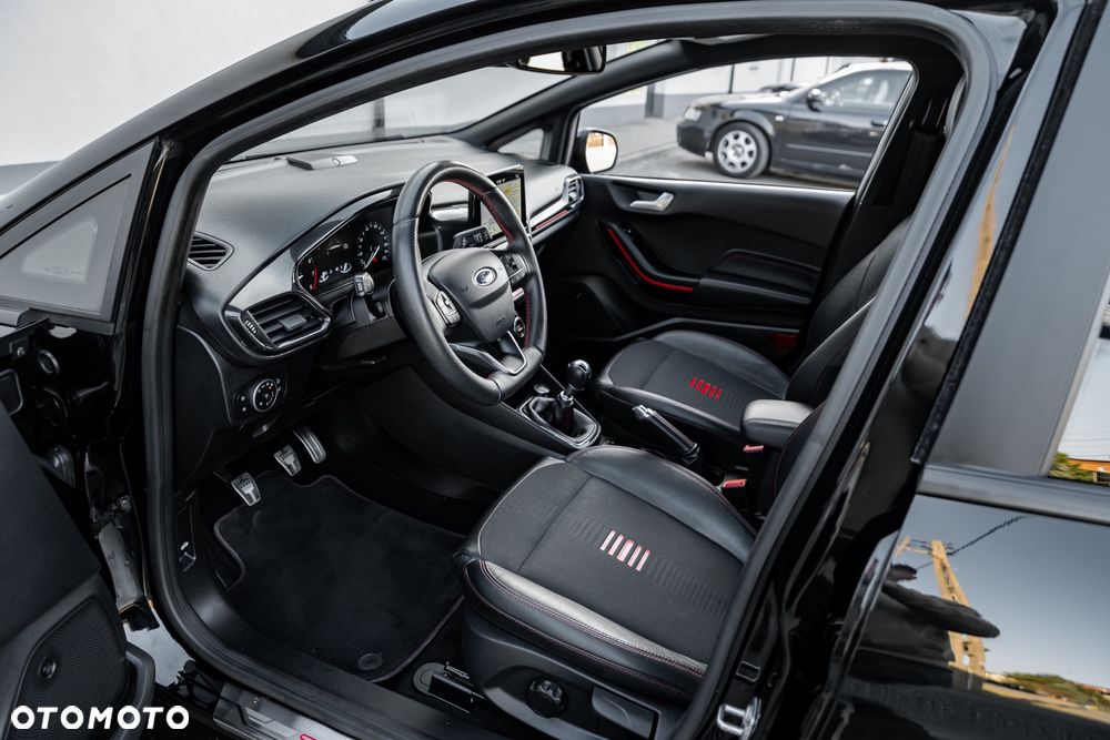 Ford Fiesta 1.0 EcoBoost ST-Line Red ASS - 17