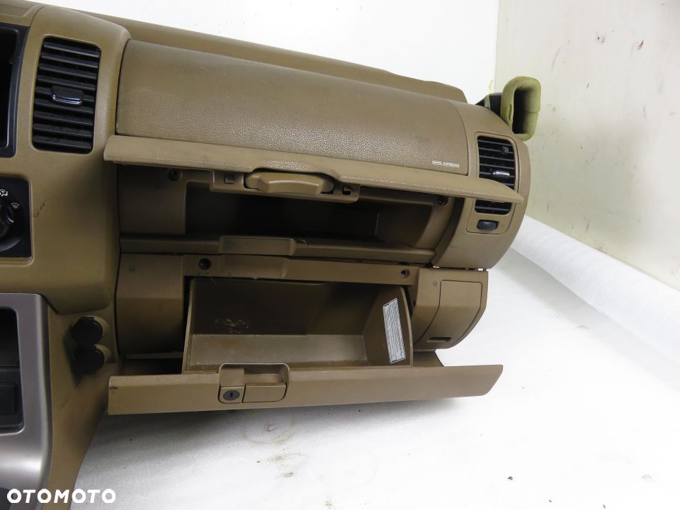 DESKA NISSAN PATHFINDER III - 4